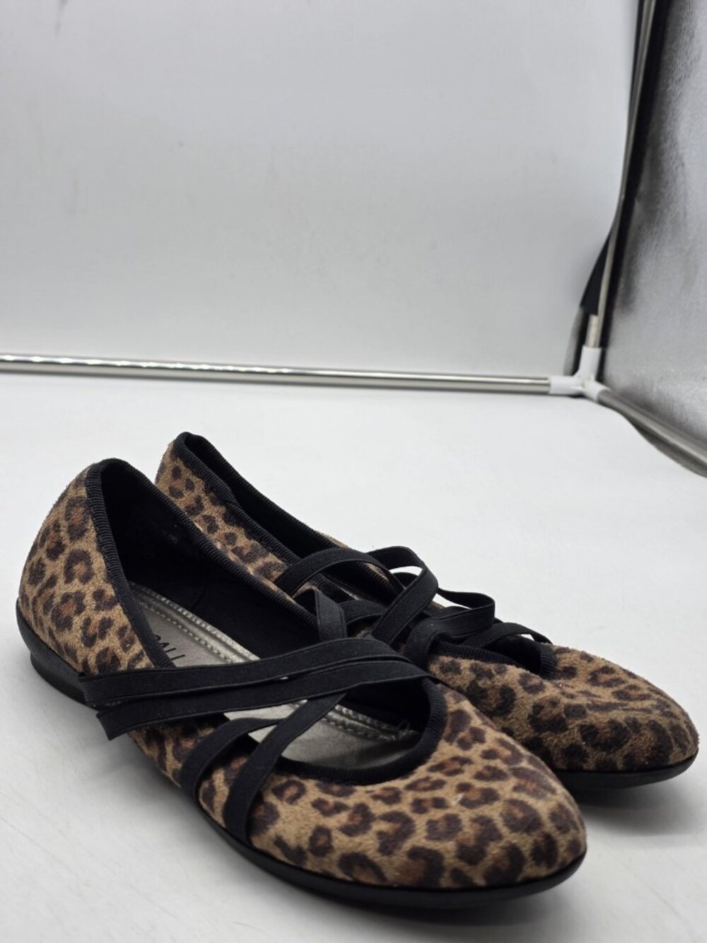 No Call Bailey Shoes Womens Size 7 Brown Leopard Ballet Flats Strappy Casual